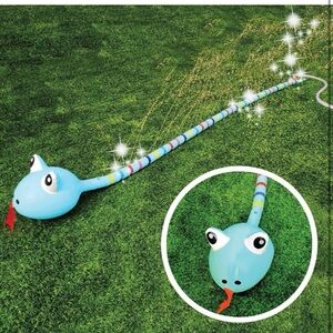 New in box Splash Buddies Outdoor Sprinkler Snake Sprayer
